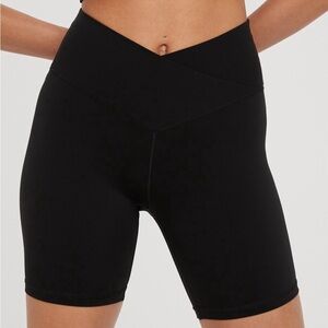 AERIE OFFLINE REAL ME CROSSOVER 7” BIKE SHORTS